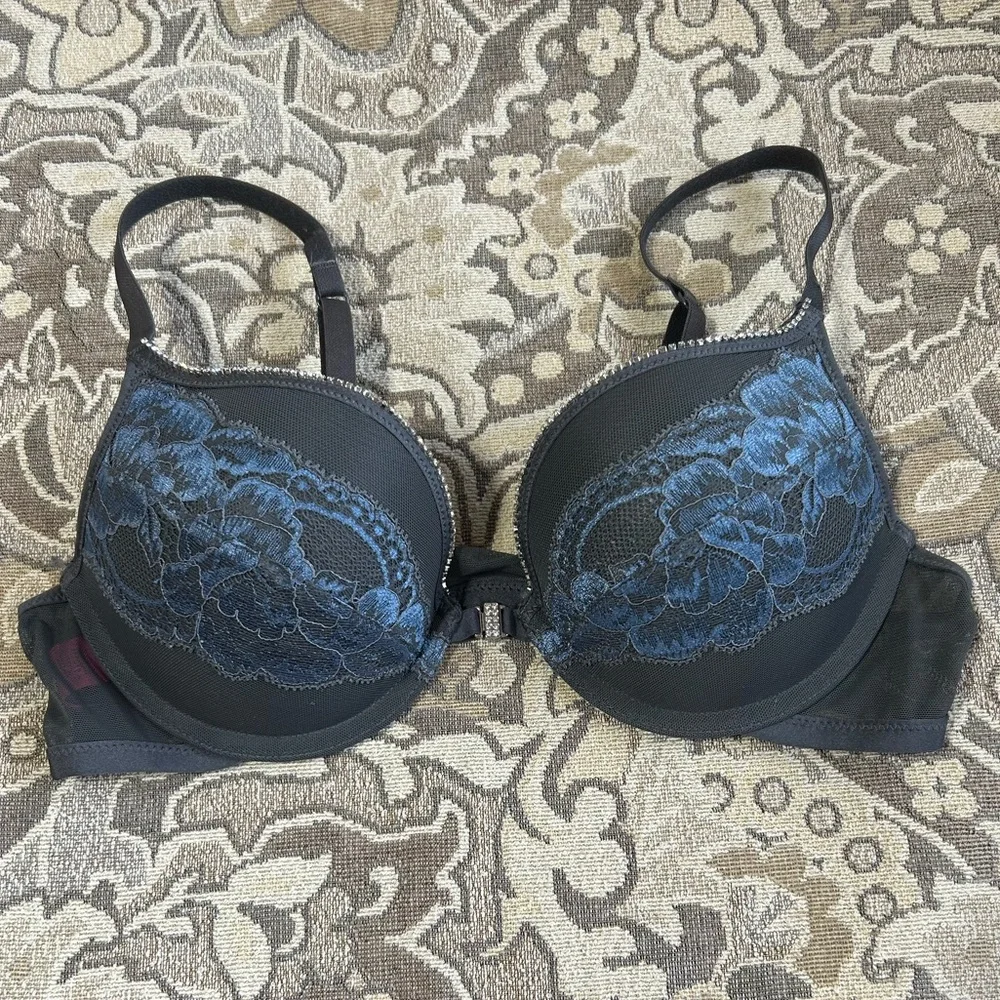 La Senza Beyond Sexy Push-up Bra 34B. Crystal Details. - Picture 1 of 13
